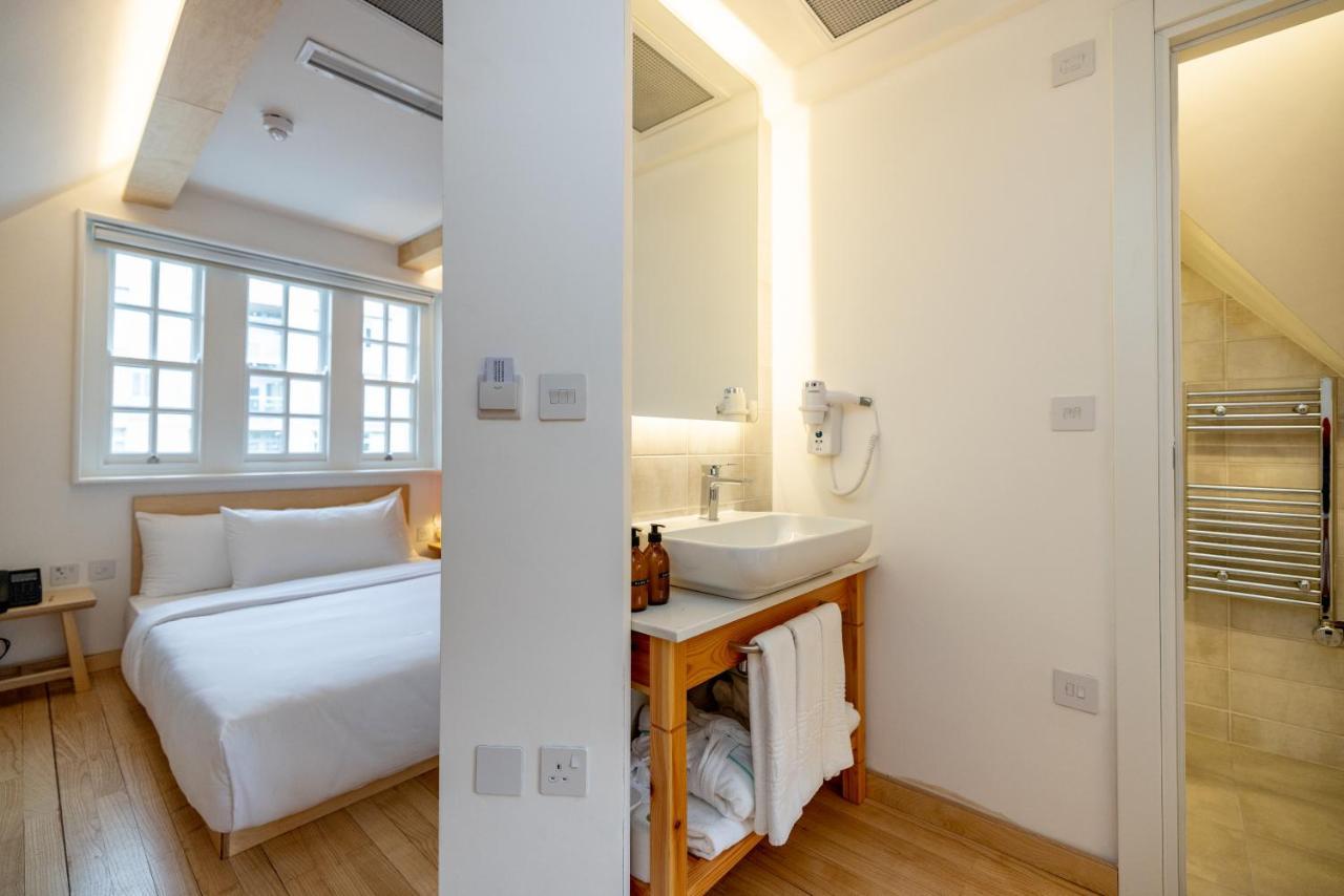 Limehouse Library 4* London